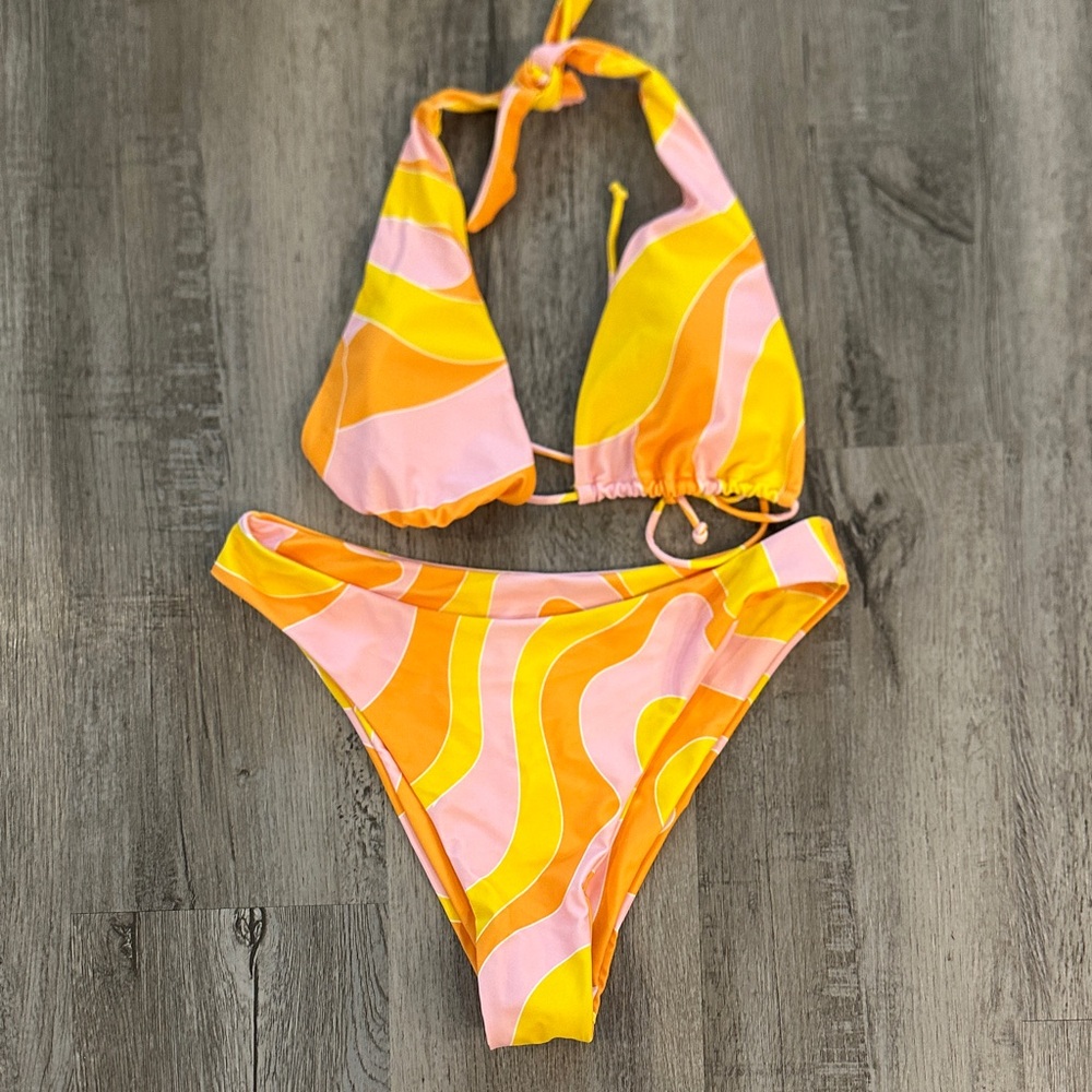 NWOT Aurielle Pink and Yellow Bikini Set